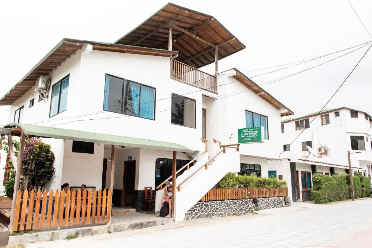 Hostal La Gran Tortuga Puerto Villamil Esterno foto